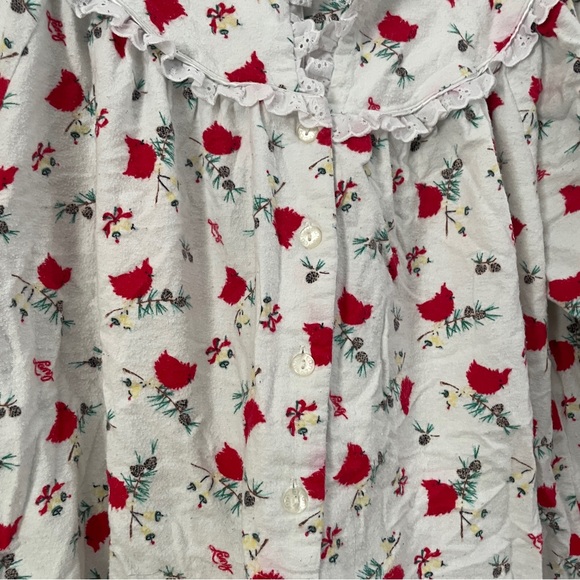 Lanz of Salzburg Winter Cardinal Bird Cotton Nightgown - Picture 5 of 9